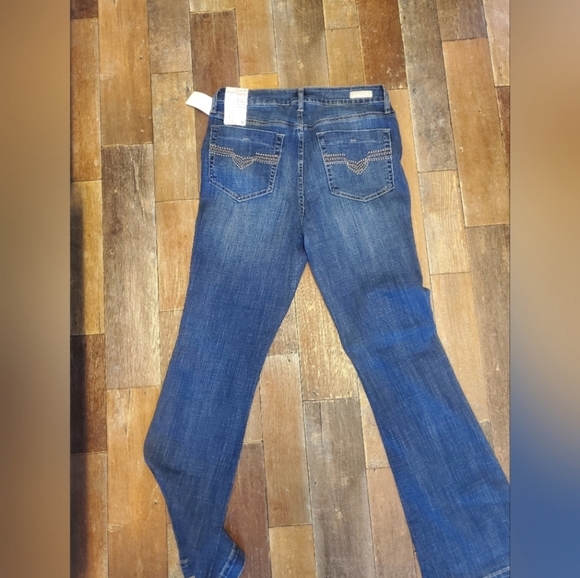 Seven7 Jeans - Picture 8 of 11